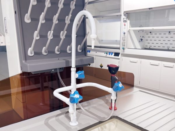lab faucet